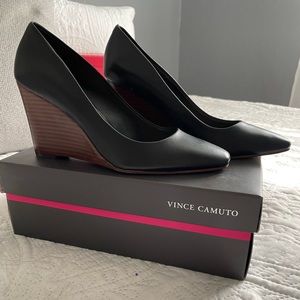 Vince Camuto Wedges